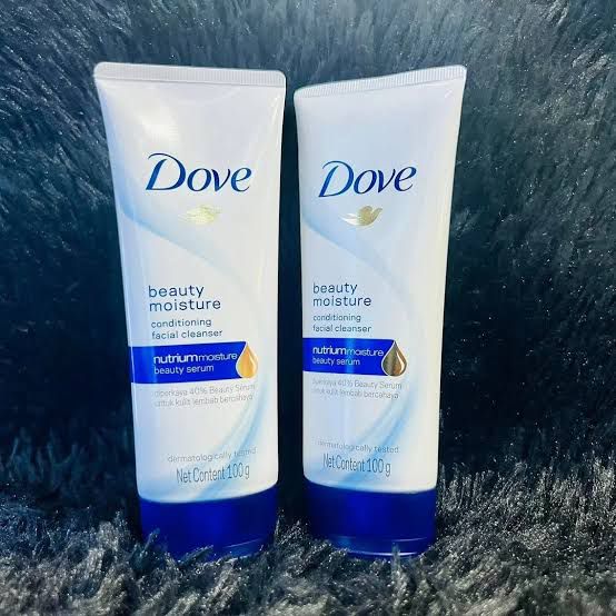 Dove beauty  moisture conditioning facial cleanser